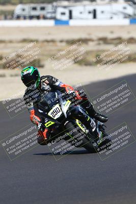 media/Sep-07-2025-CRA (Sun) [[6d6582c22b]]/Race 8/